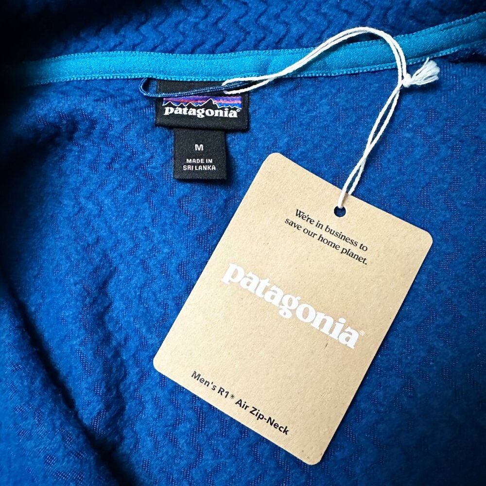 NWT Patagonia Men's R1 Air Zip Neck Fleece Pullover M Lagom Blue Lightweight - Picture 10 of 11